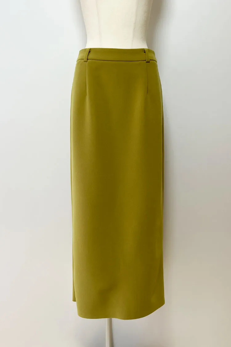 スリットロングスカート