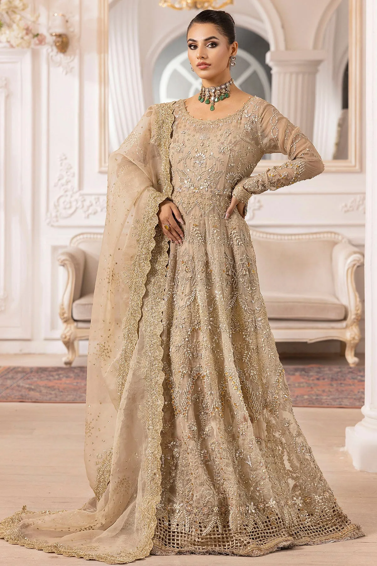 4940-LAIRA EMBROIDERED ORGANZA STITCHED