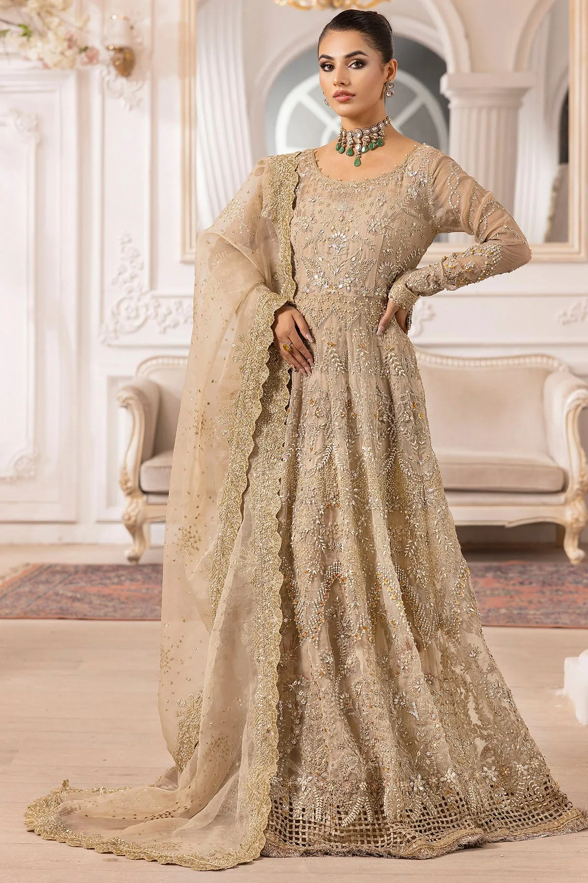 4940-LAIRA EMBROIDERED ORGANZA STITCHED