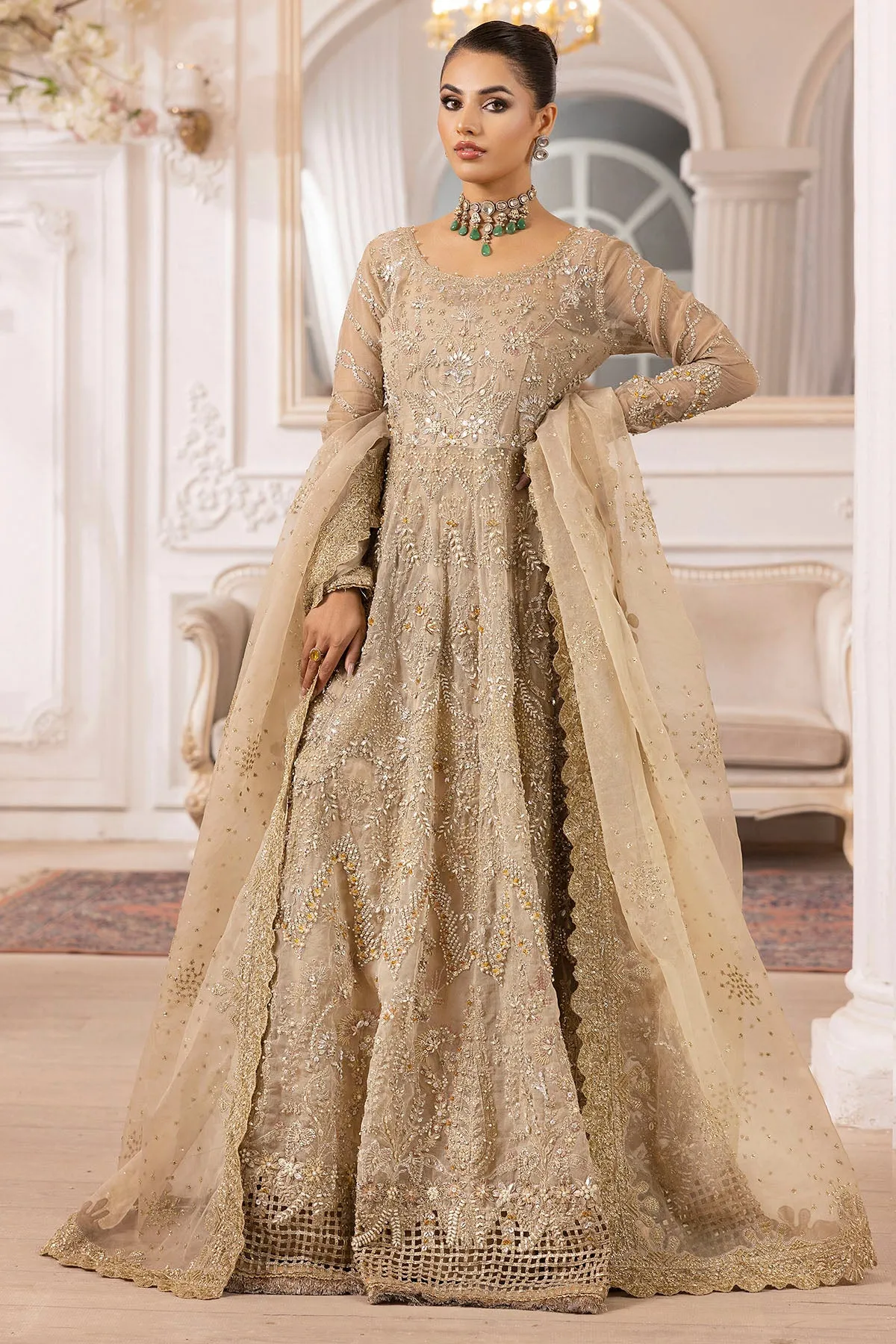 4940-LAIRA EMBROIDERED ORGANZA STITCHED