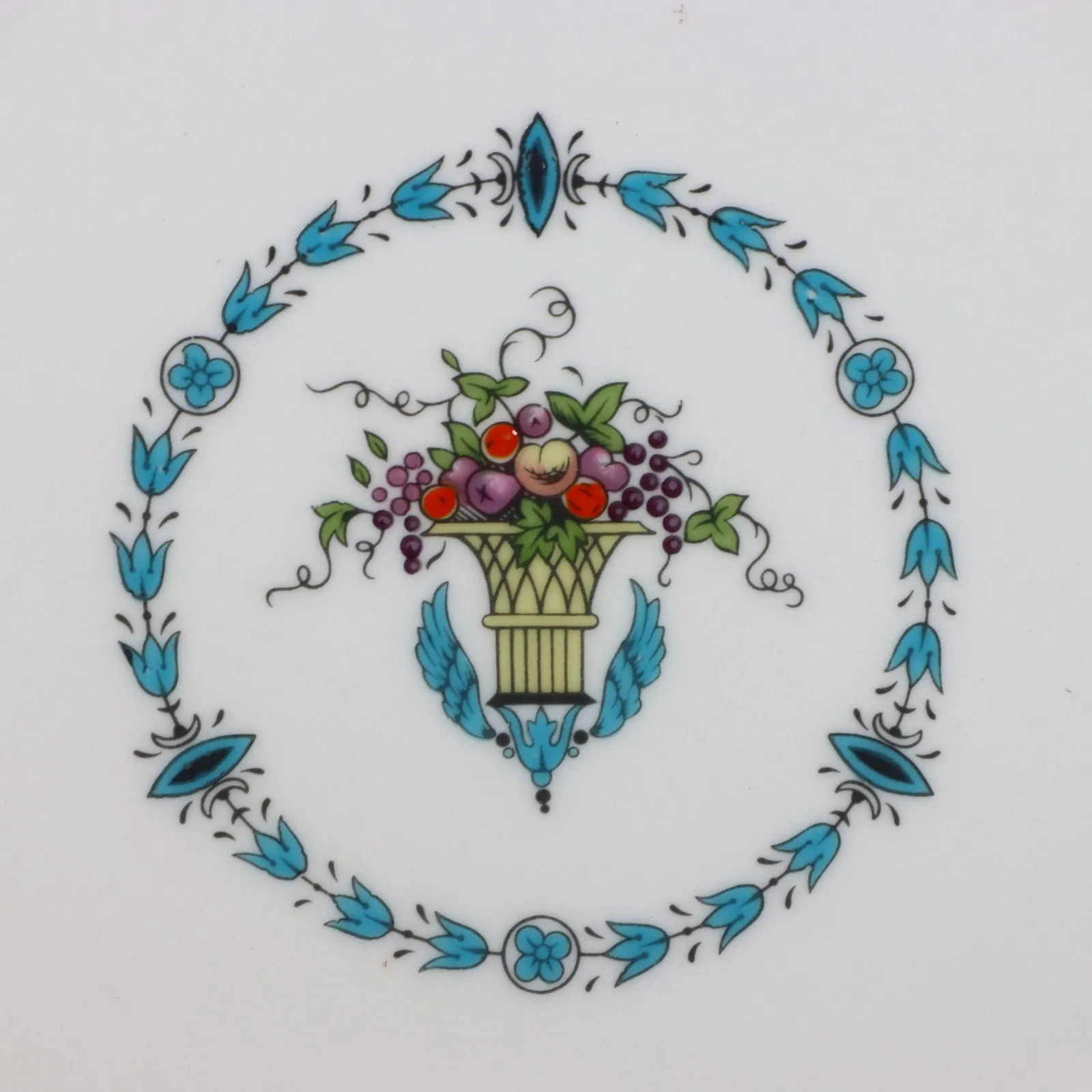 Coalport Queen Elizabeth Ivory 9448 Dinner Plate 10 3/4" Bone China 1940's