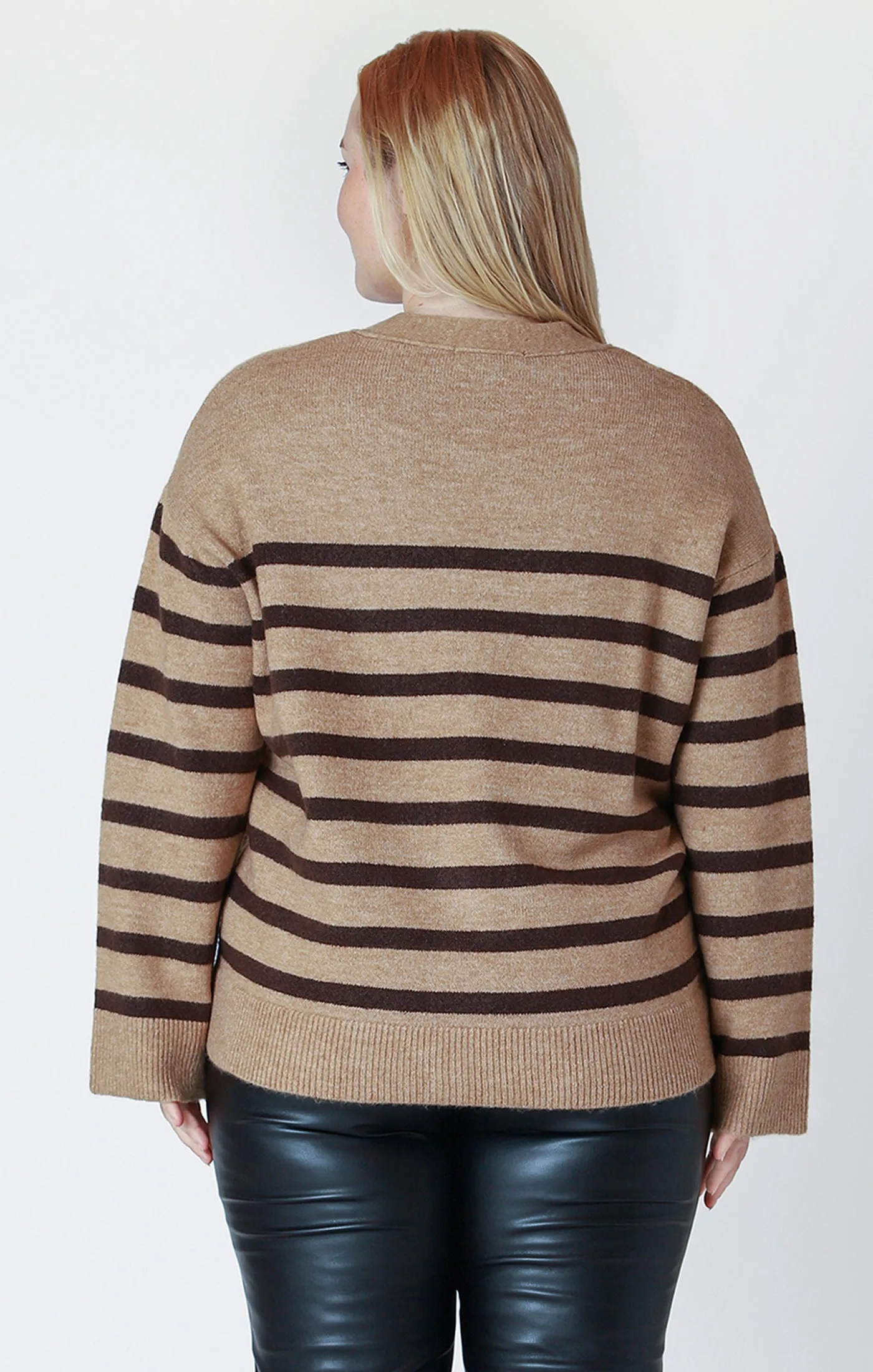 Curvy Tamara Cardigan