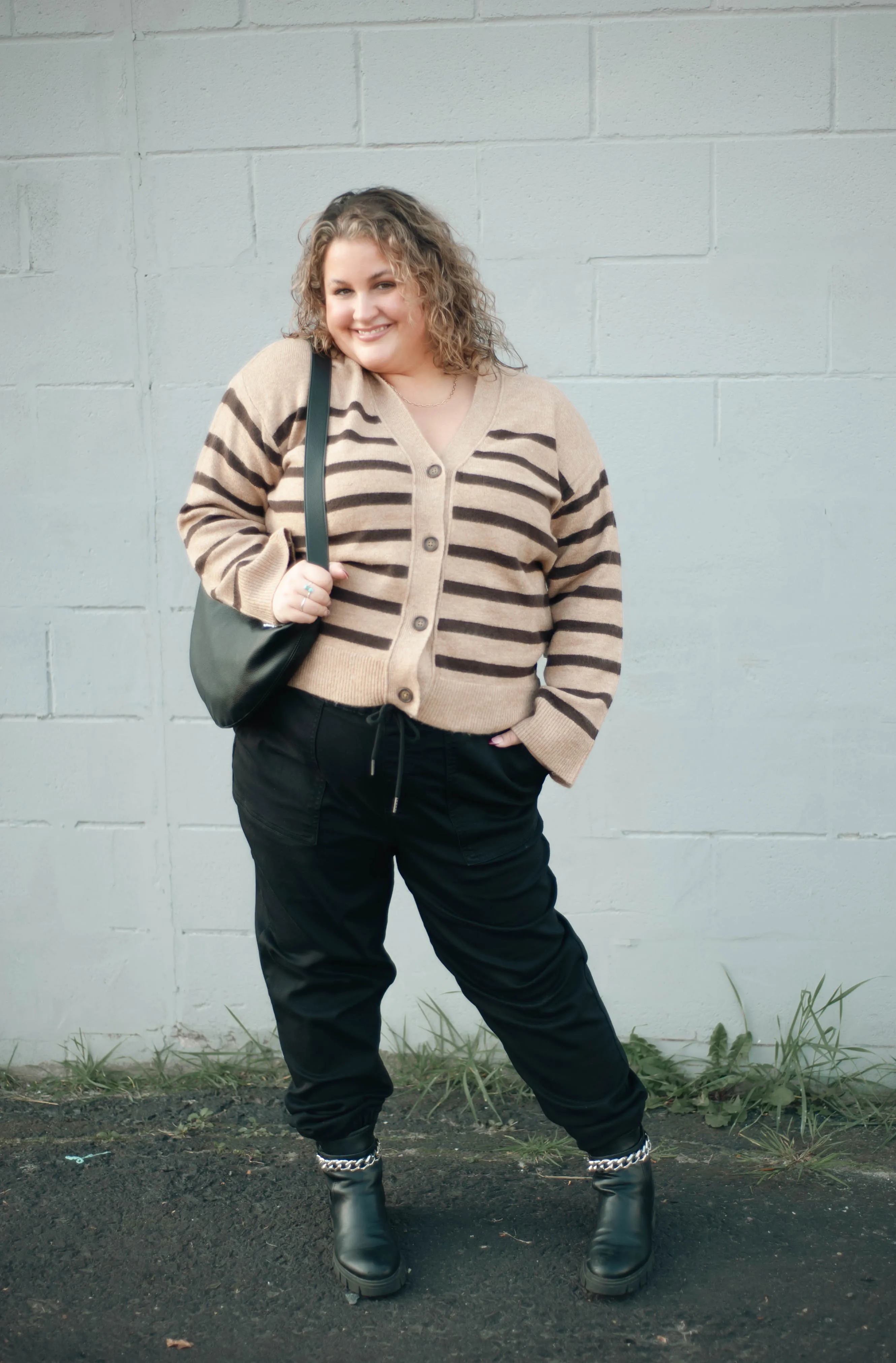 Curvy Tamara Cardigan