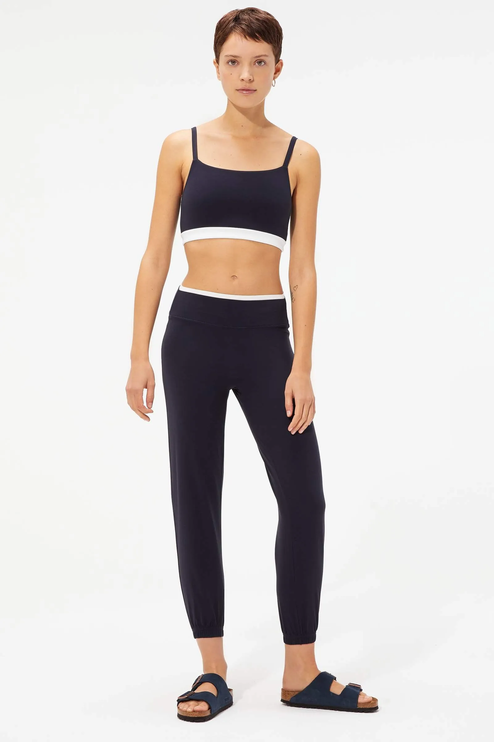 Lou Airweight Bra